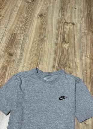 Футболка от фирмы the nike tee5 фото