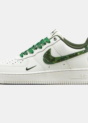 Мужские кроссовки найк аир форс 1 бело-зелёные / nike air force 1 x bape