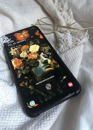 Продаю samsung a30s на 32 гб