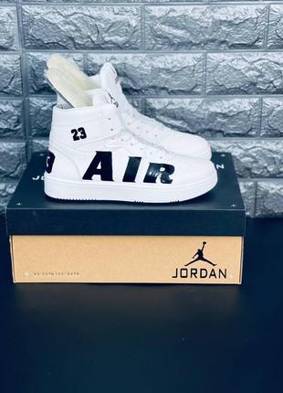 Кросівки зимові air jordan 23 чоловічі, білі класичні кроси6 фото