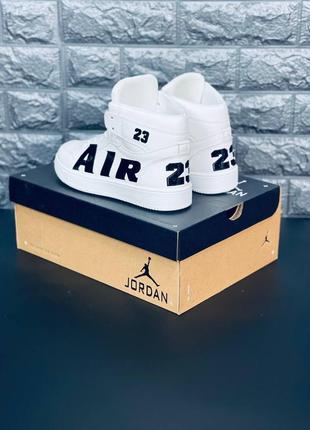 Кросівки зимові air jordan 23 чоловічі, білі класичні кроси7 фото