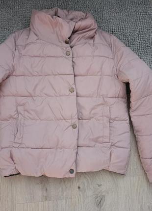 Жіноча куртка