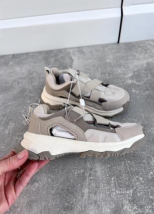 Zara те самые удобные легкие кроссовочки на липучках