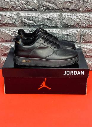 Кросівки чоловічі jordan, класичні чорні кроси джордан5 фото
