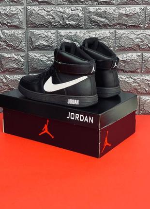 Jordan retro 1 кросівки жіночі, чорні якісні кросівки9 фото