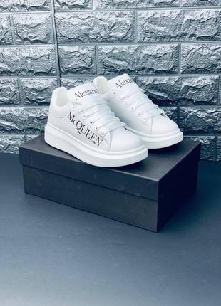 Кросівки жіночі alexander mcqueen, білі зручні кросівки5 фото