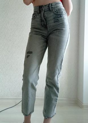 Сірі джинси мом7 фото