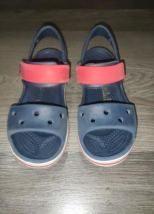 Сандалии crocs!