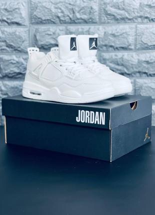 Кросівки жіночі nike air jordan 4 білі стильні кросівки найк2 фото