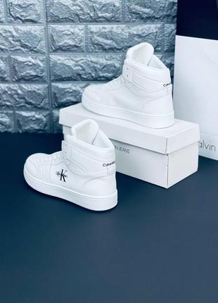 Calvin klein кросівки жіночі, білі класичні кросівки7 фото