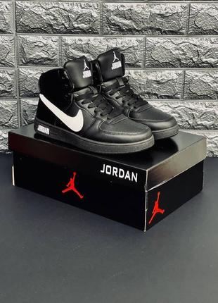 Кросівки jordan retro 1 чоловічі, чорні класичні кросівки5 фото