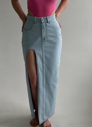 Юбка джинсовая меди широкий вырез светло- голубая