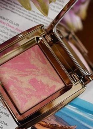 Румяна с эффектом сияния hourglass mini ambient lighting blush luminous flush без коробки 1.3 г7 фото