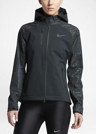 Nike hyper shield “flash jacket”  женская беговая/спортивная куртка на водо-ветронепроницаемой мембране gore tex