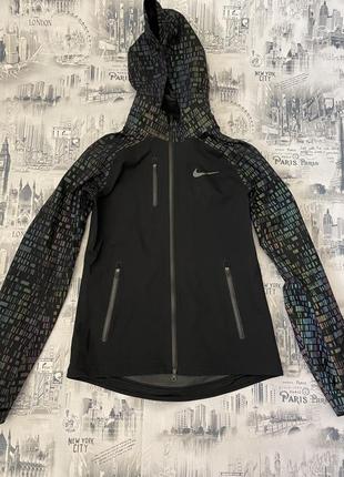 Nike hyper shield “flash jacket”  женская беговая/спортивная куртка на водо-ветронепроницаемой мембране gore tex4 фото