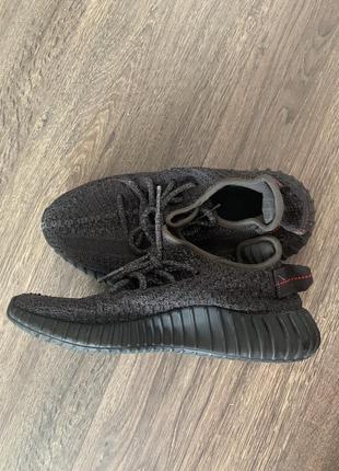 Кроссовки adidas yeezy boost4 фото