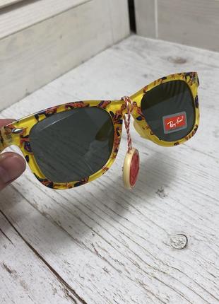 Сонцезахисні окуляри ray ban wayfarer1 фото