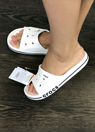 Шльопанці crocs