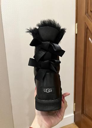 Ugg средние с бантом