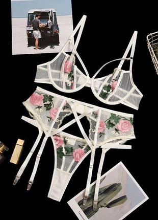 Сексуальний романтичний комплект спідньої білизни з вишивкою2 фото
