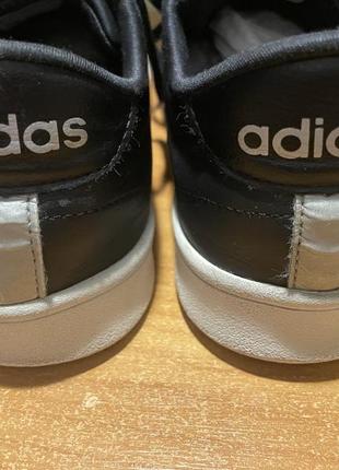 Кроссовки кожаные adidas р.404 фото