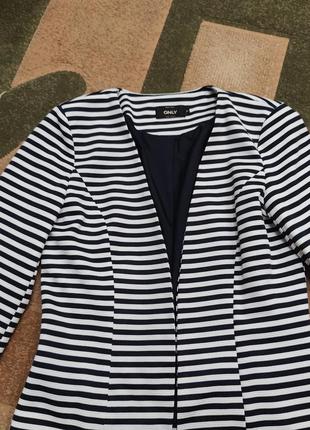 Пиджак жакет блейзер піджак с,м размер 42,44 полосатий у смужку8 фото