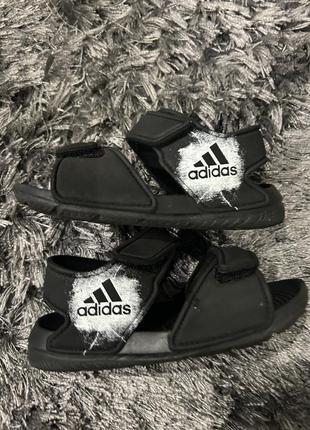 Босоножки сандалии adidas