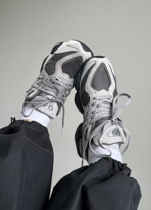New balance 9060 dark grey