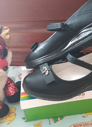 Туфельки від 32-35 р 3