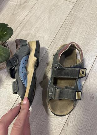 Босоножки детские/босоножки мощьные и удобные/