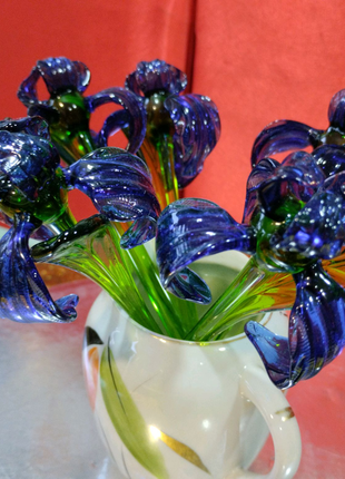 Квіти з кольорового скла
