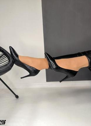 Стильные женские туфли на каблуке, эко кожа, 37-38-395 фото