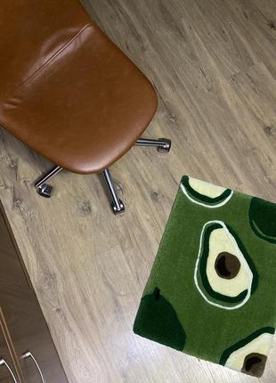 Ковер ручной работы «авокадо»
