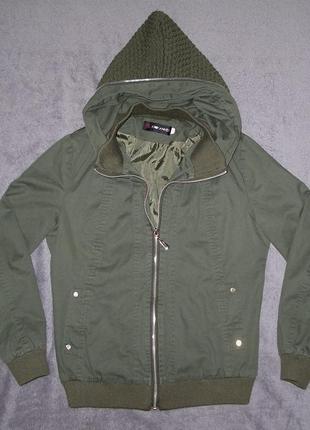 Куртка вітровка з капюшоном, з англії.1 фото
