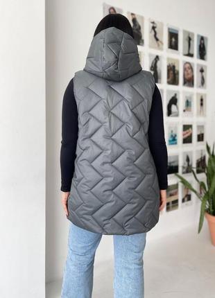 Жіноча стьобана весняна жилетка,женская тёплая весенняя жилетка,безрукавка,жилет тепла тёплая