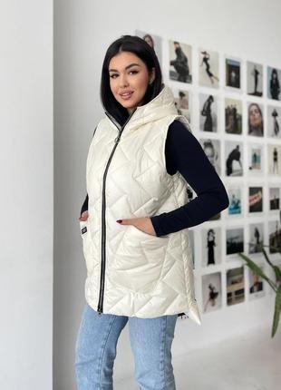 Жіноча стьобана весняна жилетка,женская тёплая весенняя жилетка,безрукавка,жилет тепла тёплая