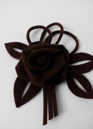 Оригинальный фетровый цветок цвет шоколад- изумительный декор для головных уборов, жакетов, свитеров3 фото