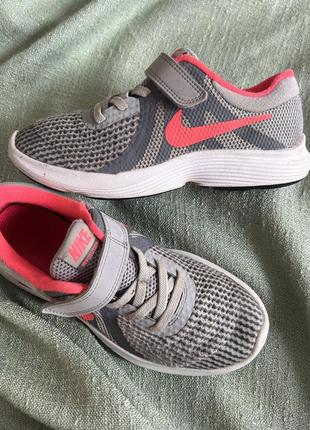 Кросівки nike оригинал р.32