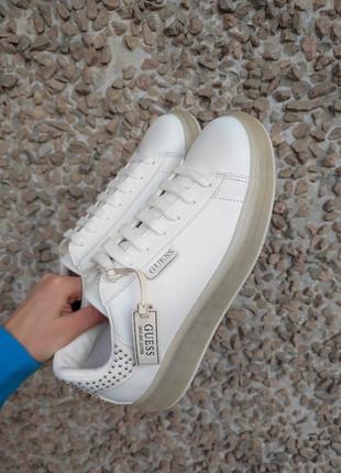 Кеди жіночі білі шкіряні кросівки для підлітка оригінал guess1 фото