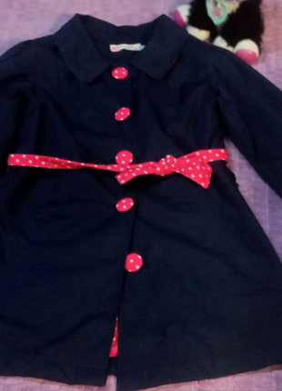 Плащик для дівчинки.