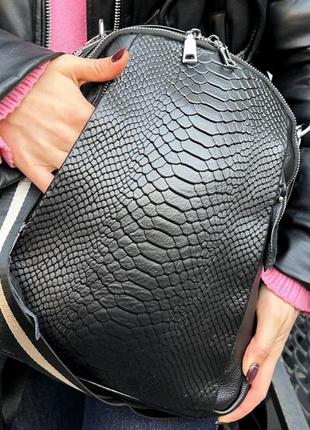Жіночий шкіряний рюкзак6 фото