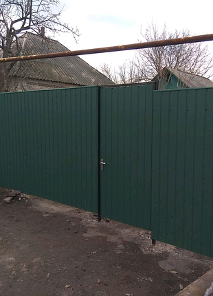 Металеві паркани з профнастилу, ковані паркани та огорожі2 фото