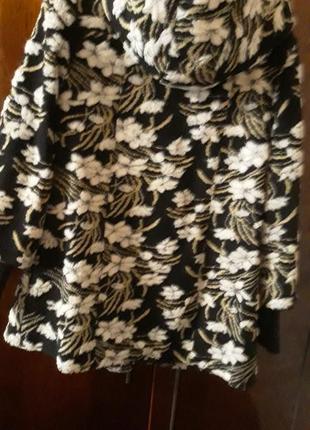 Шикарне напівпальто з капюшоном