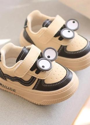 Дитячи кросівки