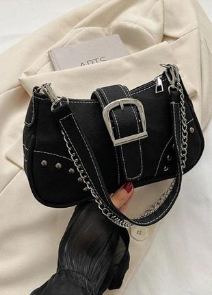 Сумка чорна тканева багет з цепочкою сумочка на плече текстиль з закльопками1 фото