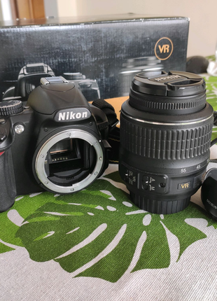 Nikon d3100 18-55 vr kit2 фото