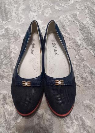 Туфли для девочки