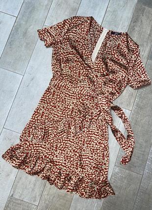Леопардовое платье на запах,воланы,шёлковое платье