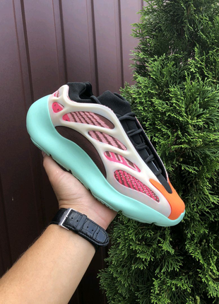 Кросівки adidas yeezy boost 7003 фото