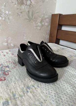 Ідеальні лофери з натуральної шкіри